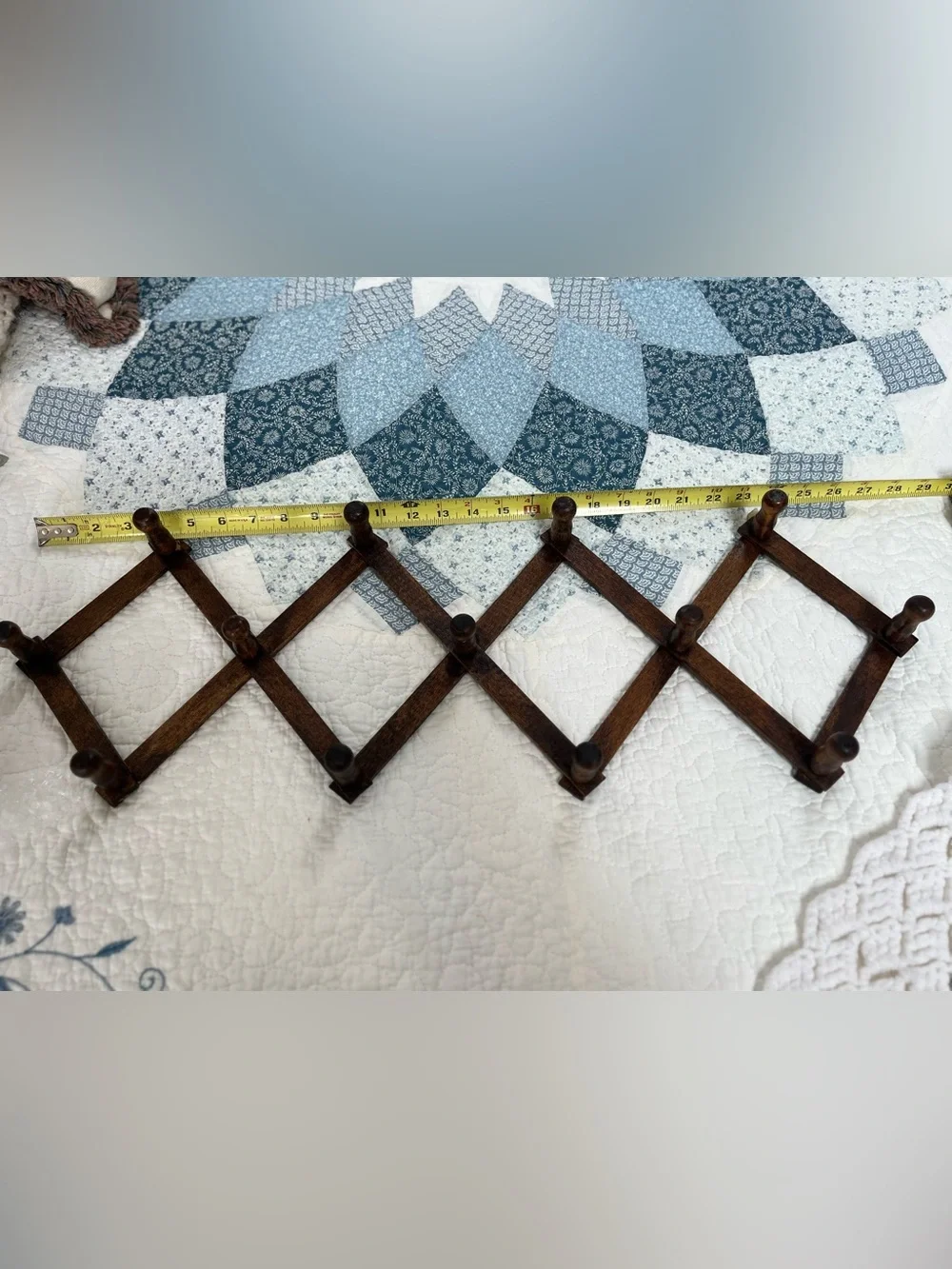 Rustic vintage refreshed stain wooden Expandable Adjustable 13 Chunky Pegs Rack